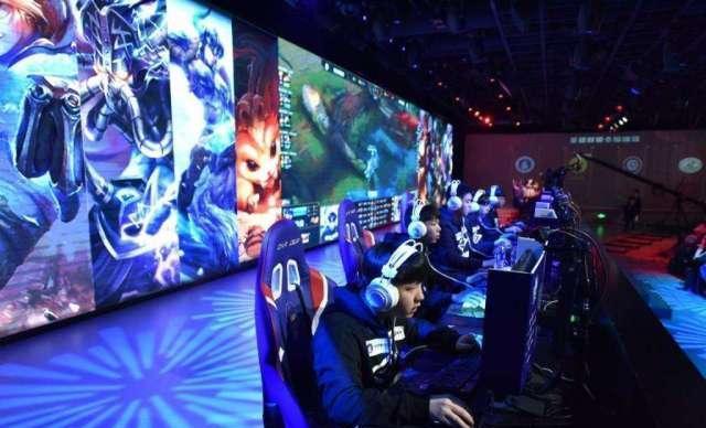 己的传奇 己的传奇