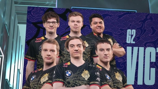 游泳明星傅 游泳明星傅