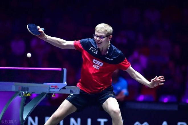 仅取决于场 仅取决于场